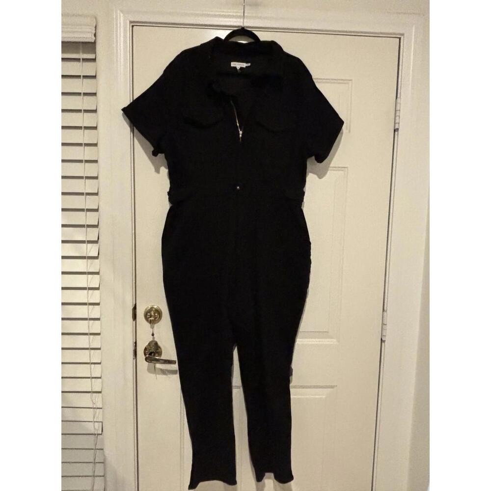 Women's sz 6 Good American jumpsuit w/ stretch  oversized#1166 SECURITY TAG  ON